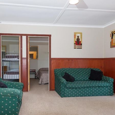 Santa Maria Motel Роторуа Екстер'єр фото