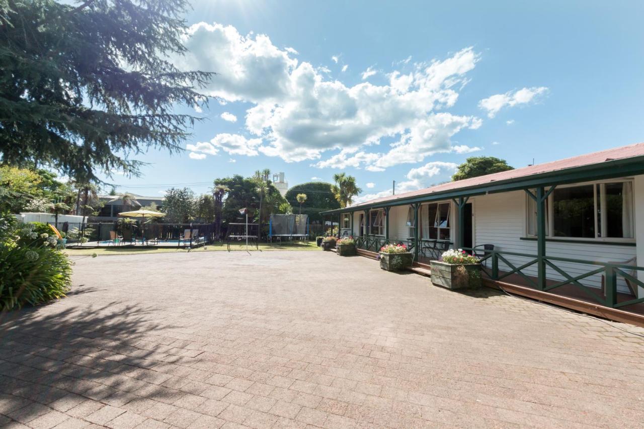 Santa Maria Motel Роторуа Екстер'єр фото